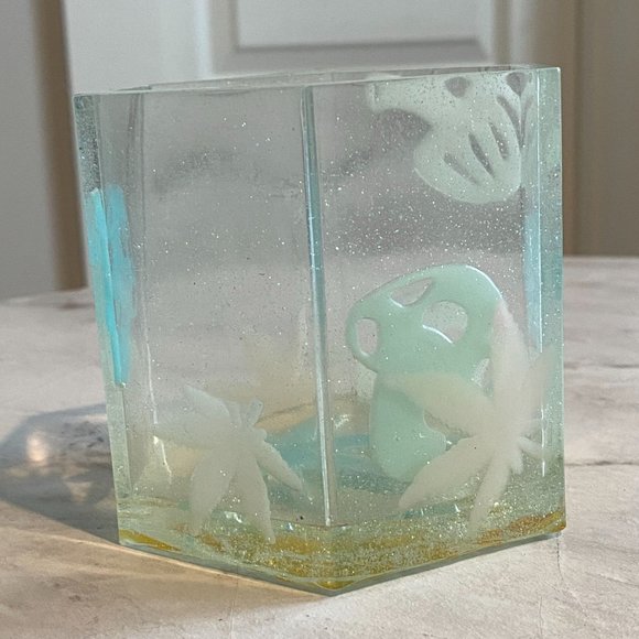 Glow in the Dark Mushroom and Cannabis Leaf Handmade Planter, Desktop Pen Holder - Picture 5 of 8